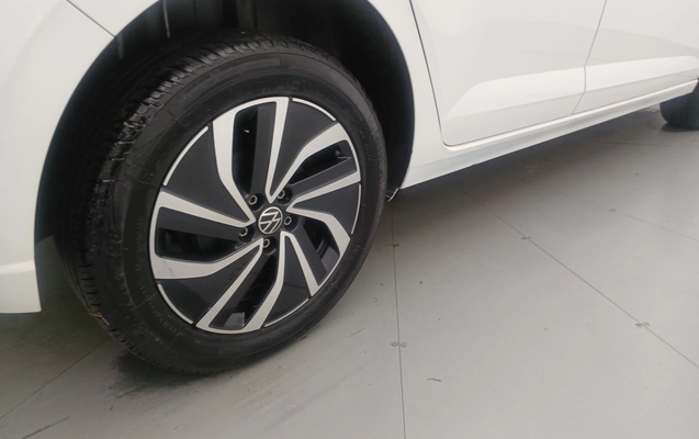 imagem-https://www.socarrao.com.br/sc-vehicle-images-prod/3961555/1789795731085-1_020124.jpg