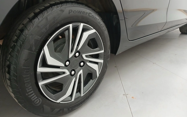 imagem-https://www.socarrao.com.br/sc-vehicle-images-prod/3961558/1789795752460-2_092646.jpg