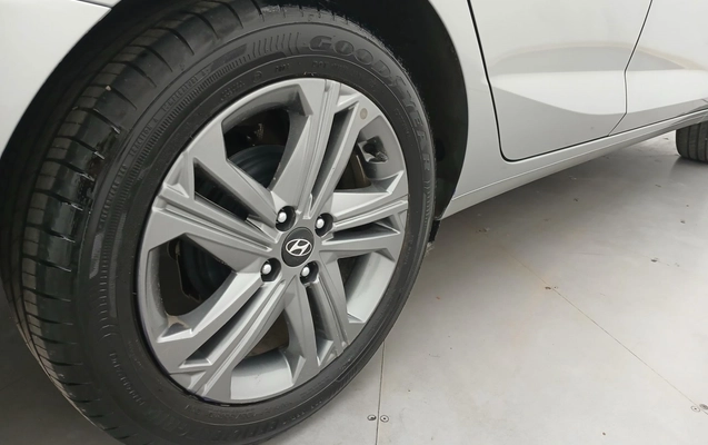 imagem-https://www.socarrao.com.br/sc-vehicle-images-prod/3961560/1789795756499-1_020010.jpg