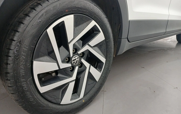 imagem-https://www.socarrao.com.br/sc-vehicle-images-prod/3961569/1789795820357-1_015951.jpg