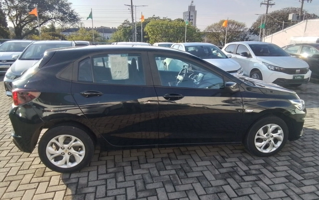 imagem-https://www.socarrao.com.br/sc-vehicle-images-prod/3961586/1789795864914-1_015957.jpg
