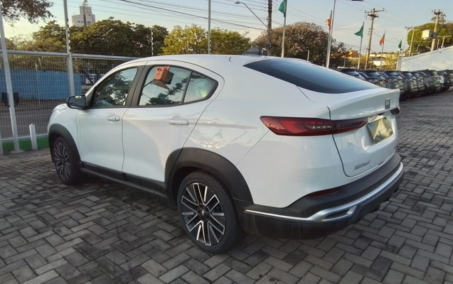 imagem-https://www.socarrao.com.br/sc-vehicle-images-prod/3961589/1789795873874-1_020157.jpg