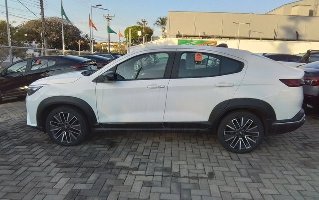 imagem-https://www.socarrao.com.br/sc-vehicle-images-prod/3961589/1789795873877-1_020159.jpg