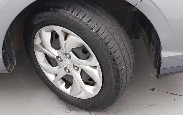 imagem-https://www.socarrao.com.br/sc-vehicle-images-prod/3961593/1789795892435-1_020211.jpg