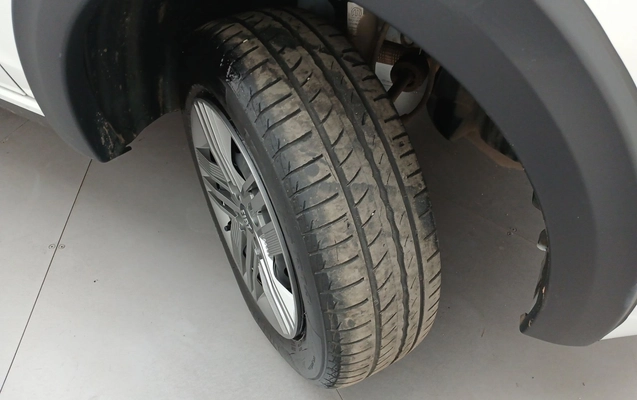 imagem-https://www.socarrao.com.br/sc-vehicle-images-prod/3961604/1789795937414-1_020234.jpg