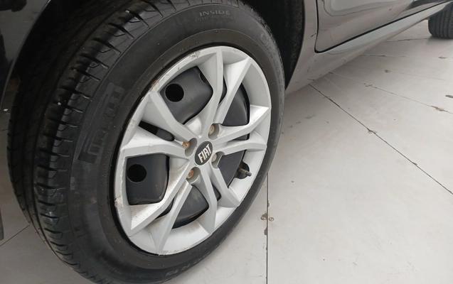 imagem-https://www.socarrao.com.br/sc-vehicle-images-prod/3961610/1789795952834-1_104904.jpg
