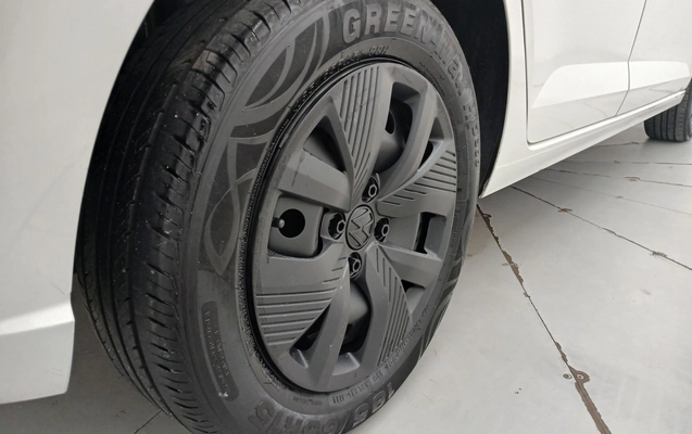 imagem-https://www.socarrao.com.br/sc-vehicle-images-prod/3961614/1789795958885-1_030756.jpg
