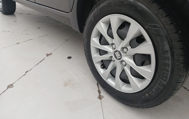 imagem-https://www.socarrao.com.br/sc-vehicle-images-prod/3961632/1789796009679-1_111226.jpg