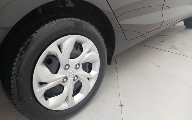 imagem-https://www.socarrao.com.br/sc-vehicle-images-prod/3961640/1789796021405-1_075539.jpg