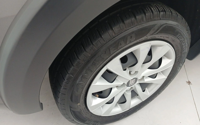 imagem-https://www.socarrao.com.br/sc-vehicle-images-prod/3961643/1789796027498-1_111227.jpg