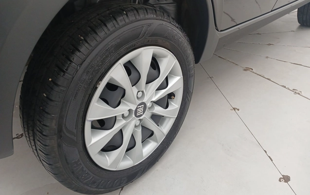 imagem-https://www.socarrao.com.br/sc-vehicle-images-prod/3961643/1789796027503-1_111231.jpg