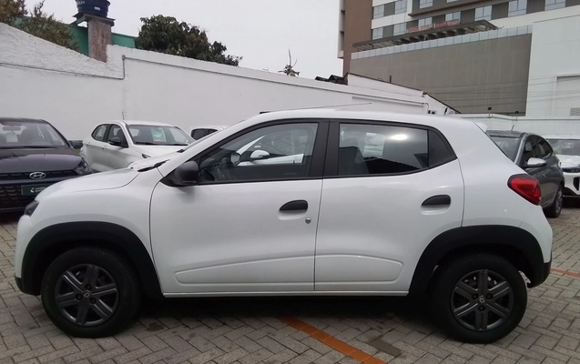 imagem-https://www.socarrao.com.br/sc-vehicle-images-prod/3961646/1789796034154-2_075924.jpg