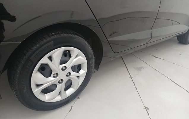 imagem-https://www.socarrao.com.br/sc-vehicle-images-prod/3961647/1789796036792-1_095043.jpg
