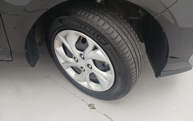 imagem-https://www.socarrao.com.br/sc-vehicle-images-prod/3961665/1789796078874-1_095042.jpg