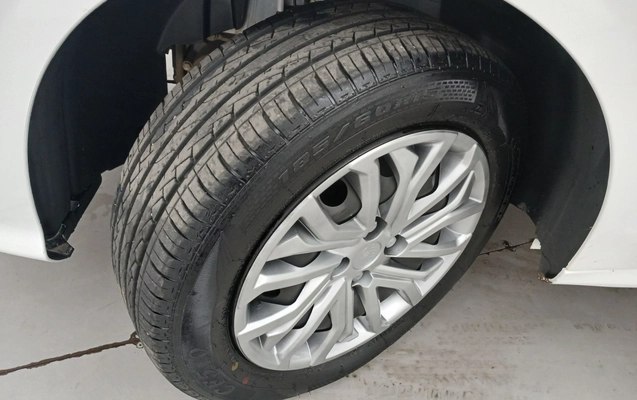 imagem-https://www.socarrao.com.br/sc-vehicle-images-prod/3961666/1789796081416-1_033115.jpg