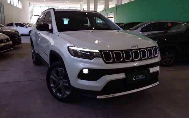 imagem-https://www.socarrao.com.br/sc-vehicle-images-prod/3961676/1789796099488-1_030431.jpg