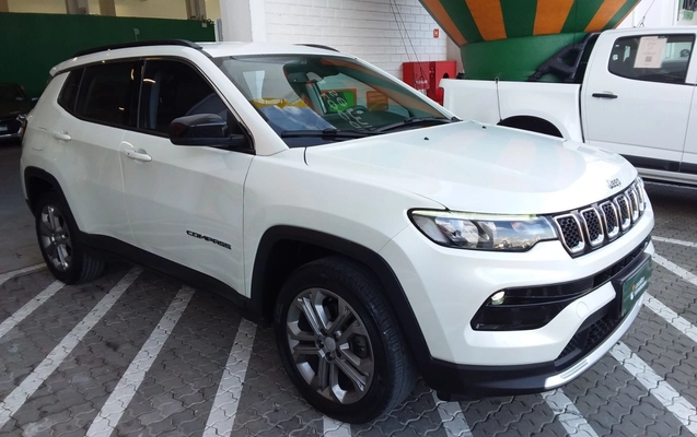 imagem-https://www.socarrao.com.br/sc-vehicle-images-prod/3961678/1789796110615-1_030421.jpg