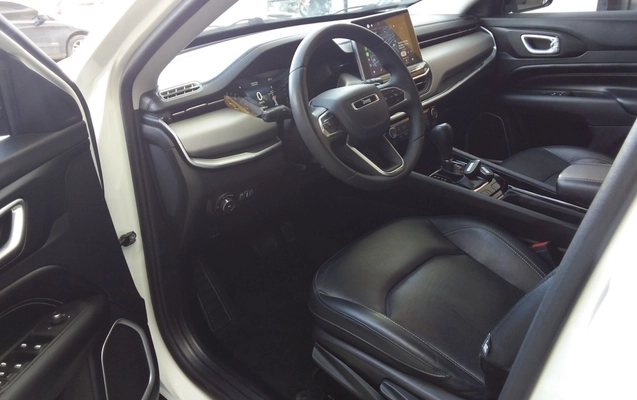 imagem-https://www.socarrao.com.br/sc-vehicle-images-prod/3961678/1789796110618-1_030422.jpg