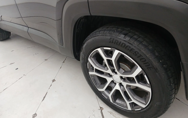 imagem-https://www.socarrao.com.br/sc-vehicle-images-prod/3961692/1789796148333-2_020409.jpg