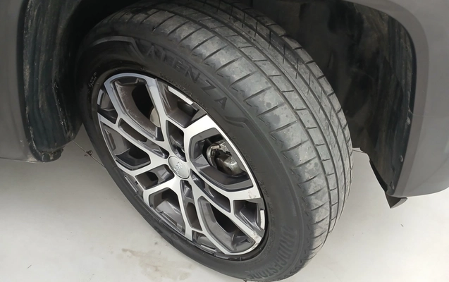 imagem-https://www.socarrao.com.br/sc-vehicle-images-prod/3961692/1789796148334-1_020412.jpg