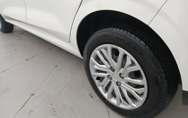 imagem-https://www.socarrao.com.br/sc-vehicle-images-prod/3961703/1789796188286-2_052120.jpg