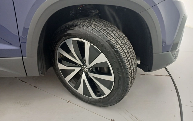 imagem-https://www.socarrao.com.br/sc-vehicle-images-prod/3961725/1789796241994-2_052046.jpg