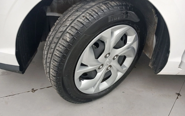 imagem-https://www.socarrao.com.br/sc-vehicle-images-prod/3961727/1789796245291-1_015731.jpg
