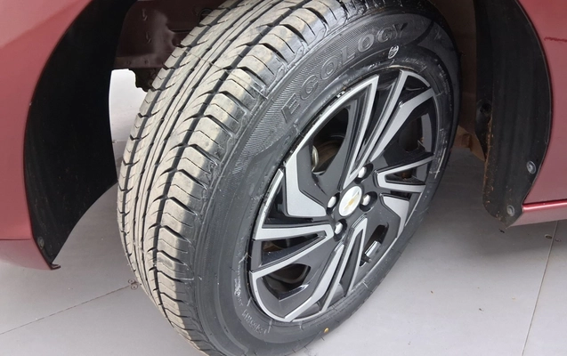 imagem-https://www.socarrao.com.br/sc-vehicle-images-prod/3961730/1789796255362-1_020426.jpg