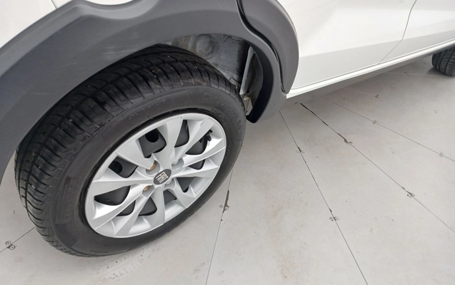 imagem-https://www.socarrao.com.br/sc-vehicle-images-prod/3961736/1789796276380-2_104229.jpg