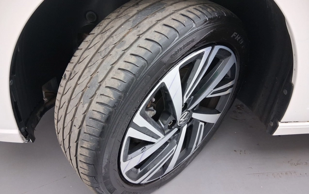 imagem-https://www.socarrao.com.br/sc-vehicle-images-prod/3961753/1789796313751-1_020352.jpg