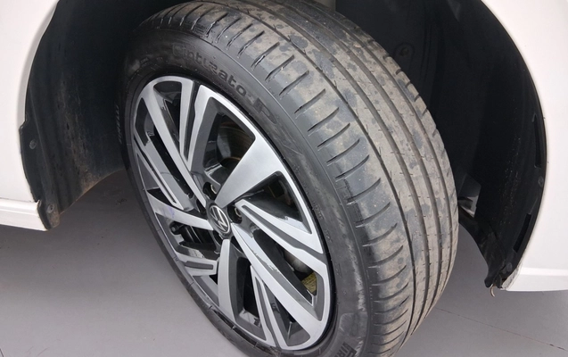 imagem-https://www.socarrao.com.br/sc-vehicle-images-prod/3961753/1789796313754-1_020353.jpg
