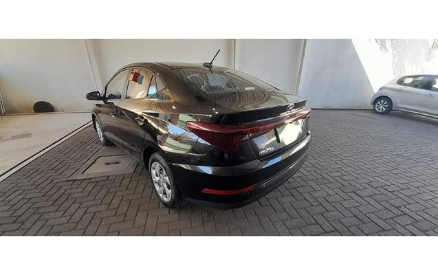imagem-https://www.socarrao.com.br/sc-vehicle-images-prod/3961770/1789796354053-2_013638.jpg