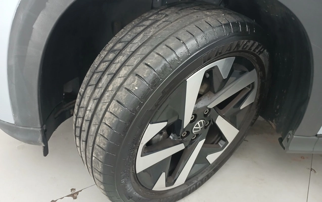 imagem-https://www.socarrao.com.br/sc-vehicle-images-prod/3961774/1789796359218-1_112010.jpg