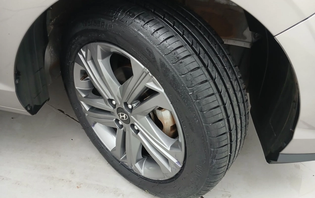 imagem-https://www.socarrao.com.br/sc-vehicle-images-prod/3961790/1789796397435-2_020227.jpg