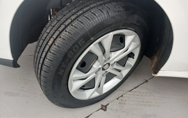 imagem-https://www.socarrao.com.br/sc-vehicle-images-prod/3961792/1789796407801-1_010925.jpg