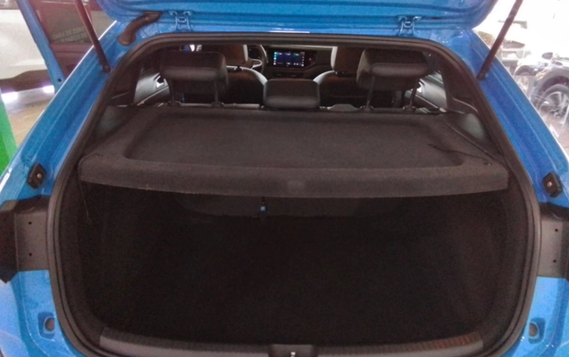 imagem-https://www.socarrao.com.br/sc-vehicle-images-prod/3961811/1789796457227-1_020539.jpg