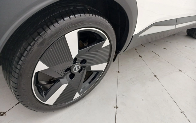 imagem-https://www.socarrao.com.br/sc-vehicle-images-prod/3961839/1789796502627-1_034035.jpg