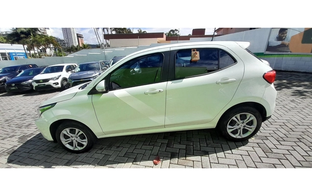 imagem-https://www.socarrao.com.br/sc-vehicle-images-prod/3961847/1789796520263-2_021647.jpg