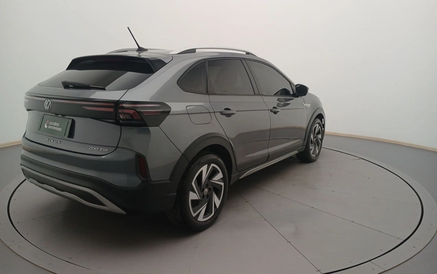 imagem-https://www.socarrao.com.br/sc-vehicle-images-prod/3961865/1789796536325-1_020718.jpg