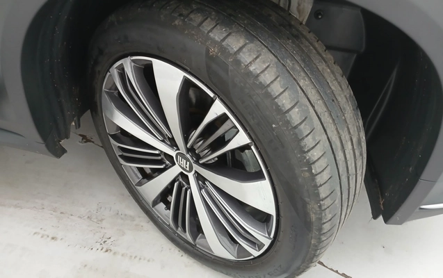 imagem-https://www.socarrao.com.br/sc-vehicle-images-prod/3961879/1789796553646-1_123344.jpg