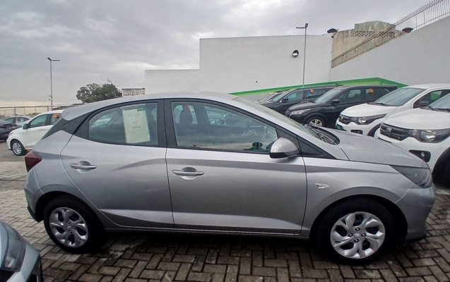 imagem-https://www.socarrao.com.br/sc-vehicle-images-prod/3961882/1789796556025-1_034419.jpg