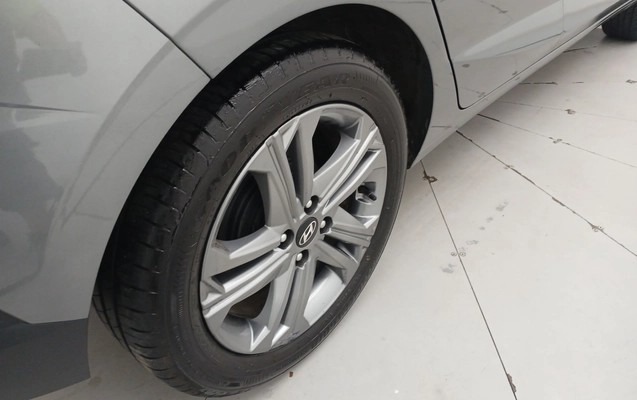 imagem-https://www.socarrao.com.br/sc-vehicle-images-prod/3961886/1789796558624-1_024843.jpg