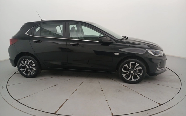 imagem-https://www.socarrao.com.br/sc-vehicle-images-prod/3961911/1789796573934-1_022447.jpg