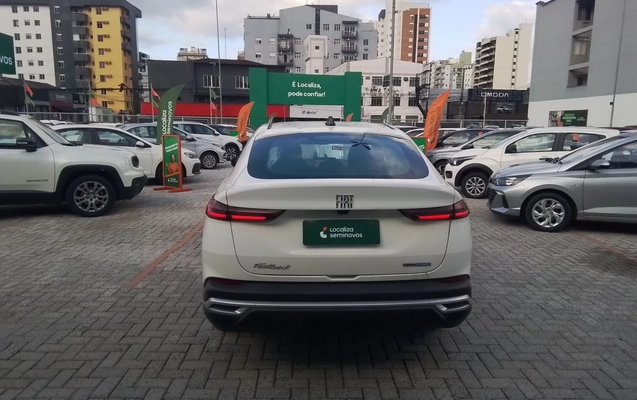 imagem-https://www.socarrao.com.br/sc-vehicle-images-prod/3961912/1789796573971-1_023332.jpg
