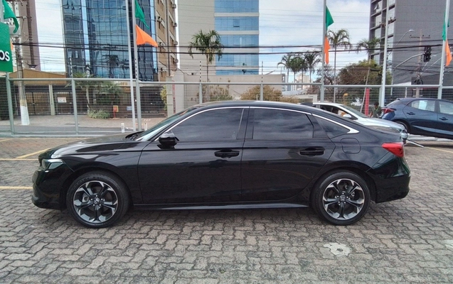 imagem-https://www.socarrao.com.br/sc-vehicle-images-prod/3961915/1789796576294-1_020734.jpg