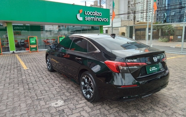 imagem-https://www.socarrao.com.br/sc-vehicle-images-prod/3961915/1789796576296-1_020736.jpg