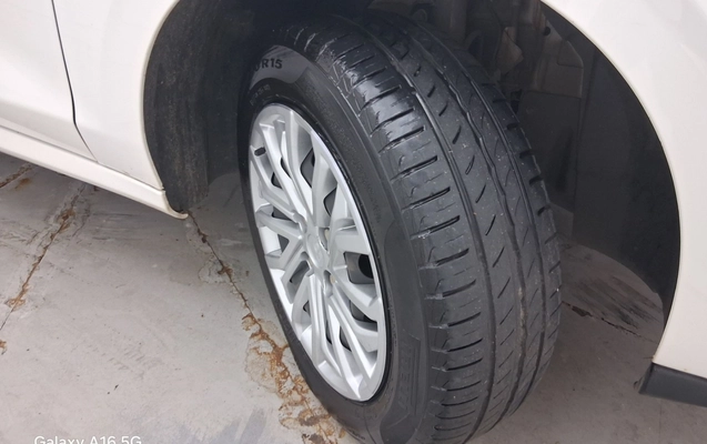 imagem-https://www.socarrao.com.br/sc-vehicle-images-prod/3961937/1789796603197-1_013826.jpg