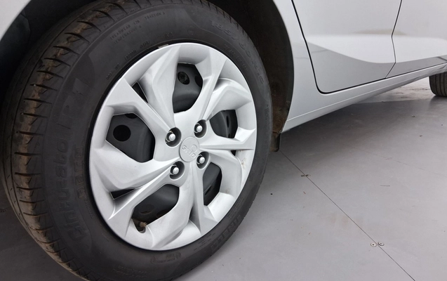 imagem-https://www.socarrao.com.br/sc-vehicle-images-prod/3961953/1789796630469-1_124553.jpg