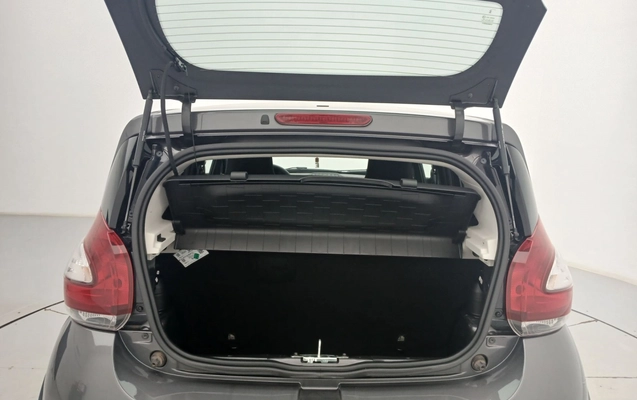 imagem-https://www.socarrao.com.br/sc-vehicle-images-prod/3961959/1789796633447-1_111309.jpg