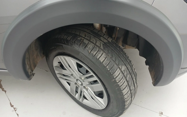 imagem-https://www.socarrao.com.br/sc-vehicle-images-prod/3961959/1789796633449-1_111314.jpg